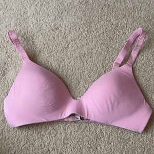 Victoria’s Secret T-Sirt Bra 34B